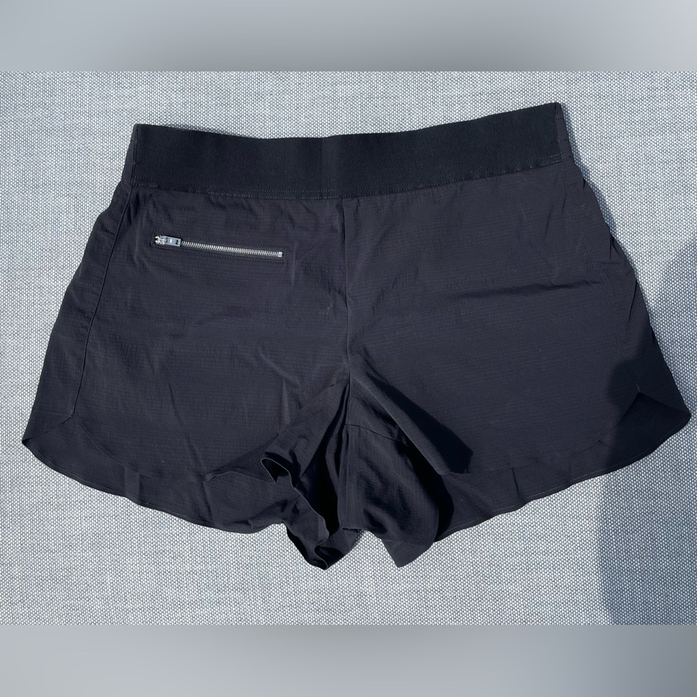 Black Athleta shorts